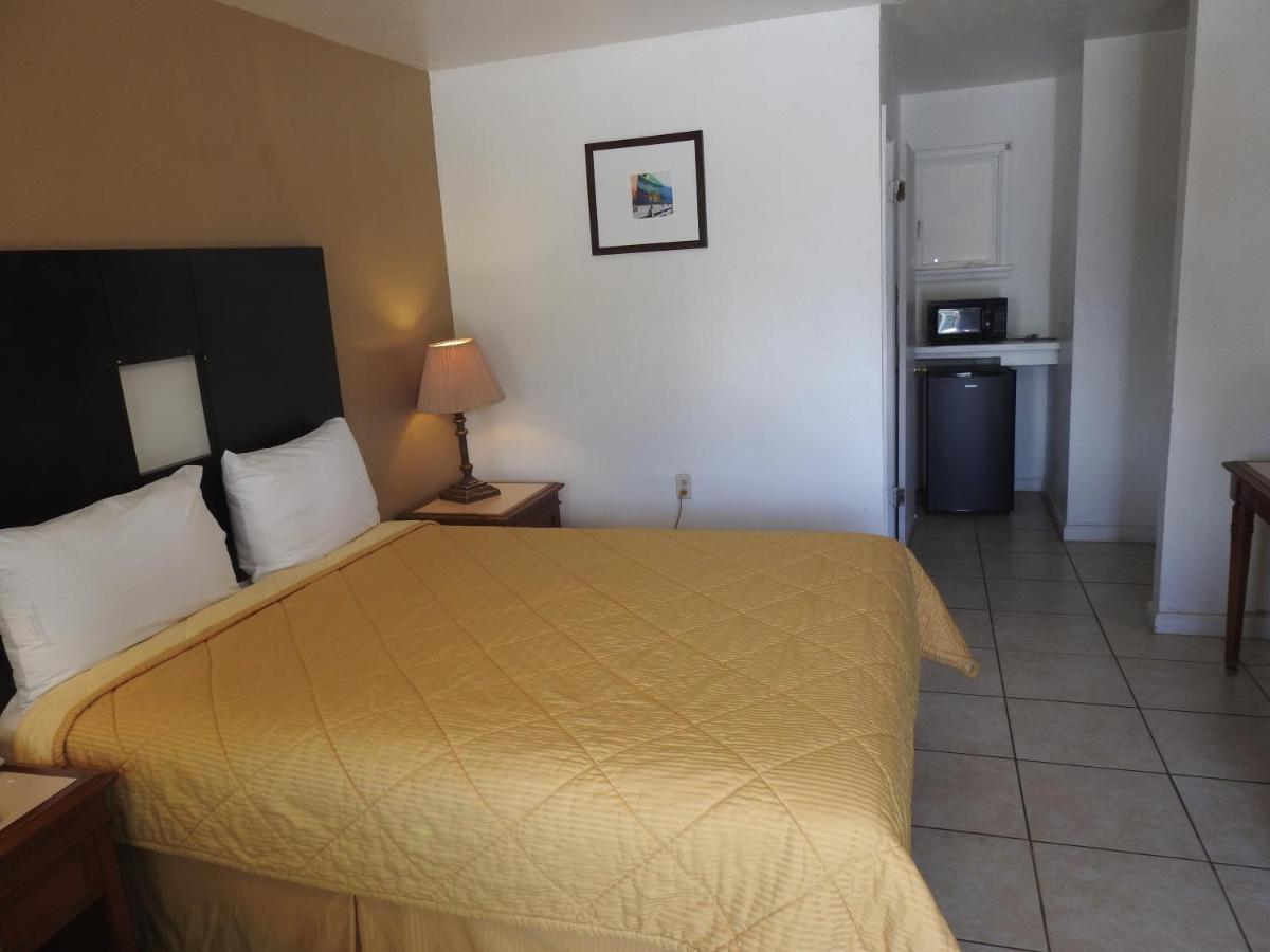 Economy Inn Socorro Eksteriør billede